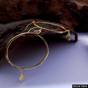 Pendiente de piedras preciosas redondas hechas a mano con alambre de oreja chapado en oro Joyería de latón de moda para aniversarios cristianos SKU5844 - Product Image 2