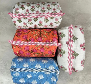 Wholesale Cotton Women Travel Makeup Toiletry <b>Pouch</b> Custom Handmade Monogram Floral Quilted Cosmetic Bag - Product Image 6