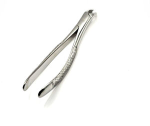 Alicate Manual de Alta Calidad para Remover Coronas Dentales |   Fórceps de Extracción Dental de Acero Inoxidable Duradero, Diseño Ergonómico, Certificado CE - Product Image 4