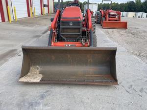 Tracteur d'occasion Kubota L47 2023 avec pelleteuse et chargeur frontal - Product Image 5