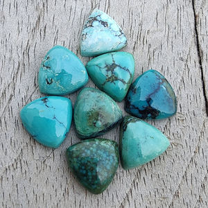 Calidad AAA + turquesa tibetana natural forma de trillón cabujón parte posterior plana calibrado piedras preciosas al por mayor, todos los tamaños disponibles - Product Image 4