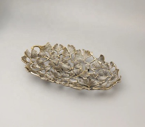 Tazón de Metal Hecho a Mano con Forma de Hoja de Ginkgo, Plato Decorativo Tallado Oriental para Regalos - Product Image 1