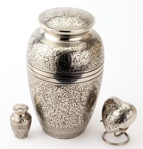 Urne funéraire en métal artisanale pour adultes, urne funéraire décorative artisanale pour les cendres humaines, souvenir pour les services funéraires - Product Image 6