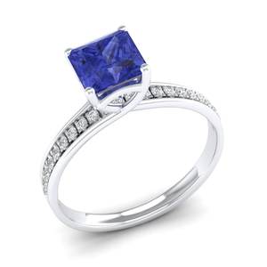 แหวนพลอยแทนซาไนต์ทรงปรินเซสคัทแท้ REYES น้ำหนัก 1.25 กะรัต ตัวเรือนทองคำแท้ 14K ประดับเพชรธรรมชาติเม็ดเดี่ยว สำหรับผู้หญิง - Product Image 2