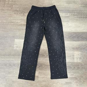 กางเกงแทร็คประดับเพชรเทียม ขายส่ง คุณภาพพรีเมียม บริการ OEM รับทำโลโก้ตามสั่ง ความต้องการสูง - Product Image 4