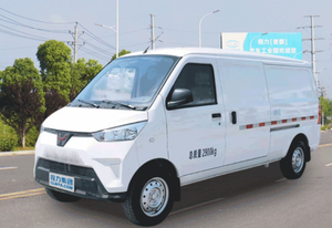 WULING EV RefrigeratorTruck Pure New Energy <b>Freezer</b> Cold <b>Box</b> 41.86kWh CATL Battery 245km Frozen Vaccine - Product Image 5