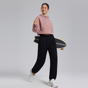 เสื้อฮู้ดดี้ผ้าฟลีซคุณภาพพรีเมียมจาก Ville Sports High Street สวมใส่สบาย ทรงหลวม ปลายแขนเสื้อแบบริบ สำหรับผู้หญิง - Product Image 3