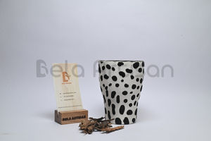 เตาเผาเครื่องหอมเรซิ่นบาคูร์ แบบไม่ใช้ไฟฟ้า ทำด้วยมือ เป็นมิตรกับสิ่งแวดล้อม เตาเผาอูดอินเดีย กลิ่นหอม คัดสรรโดยช่างฝีมือเบลา - Product Image 4