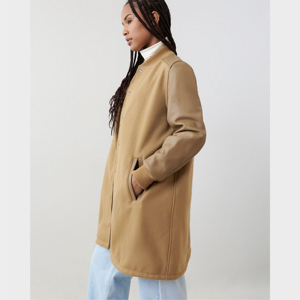 Chaqueta universitaria con logotipo personalizado de nueva moda para mujer, fabricante profesional, diseño único, chaquetas universitarias para mujer - Product Image 3