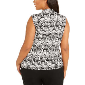 Top senza maniche con scollo a V da donna Calvin Klein, taglia plus, in tessuto stampato color antracite, taglia 1X - Product Image 2