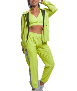 เสื้อแจ็กเก็ตกันลมระบายอากาศได้ดีสำหรับผู้หญิงชุดวอร์มไนลอนกันน้ำซับในตาข่ายไซส์ใหญ่พิเศษ - Product Image 1