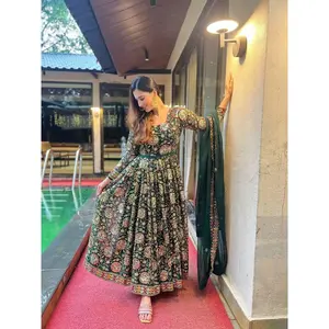 Ensemble de robe Anarkali pour femmes avec pantalon palazzo et dupatta - Product Image 1