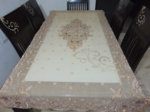 ผ้าปูโต๊ะ6-Seater รับประทานอาหารปักสีทองทำด้วยมือหรูหราผ้าปูโต๊ะสำหรับงานเลี้ยงในบ้านและงานแต่งงาน - Product Image 5