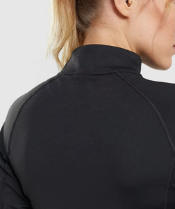 Venta al por mayor Mujeres Activewear Yoga Chaqueta Nylon Suave Acanalado Top Sin Costuras Slim Fit Zip Up Manga Larga Fitness Entrenamiento Chaqueta Deportiva - Product Image 3