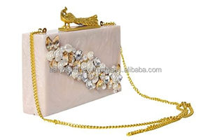 Bolso de mano artesanal de estilo vintage, bolso de mano, embragues de acrílico para mujer, embragues de novia para boda de AALIYAN IMPEX - Product Image 4