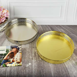 Plateau de service décoratif en métal avec bordure ajourée pour la maison, l'hôtel, le restaurant, les cadeaux de mariage, l'affichage, utilisation durable, vente en gros X - Product Image 4