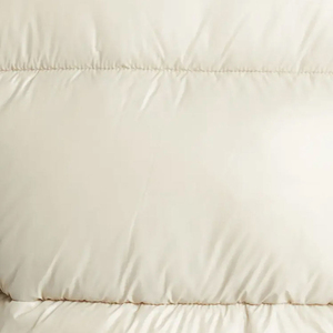 Vente en gros Veste matelassée haute qualité avec logo personnalisé Veste en duvet de grande taille en nylon respirant matelassé Veste matelassée pour femmes - Product Image 6