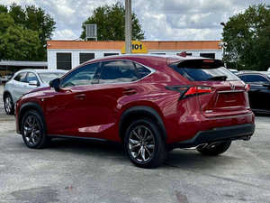 NX 200t 2021 en perfecto estado - Product Image 3