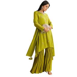 Kurta Sharara asymétrique en chinon vert avec tenue de fête ethnique de créateur unique Dupatta pour mariages - Product Image 4