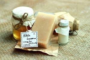 Jabón de coco Blue Lotus con 100% orgánico para un día fresco y limpio - Product Image 5