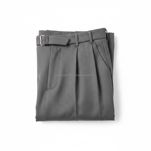 Pantalones Plisados Grises Premium para Hombre - Estilo de Lujo Discreto con Cinturón a Juego - Product Image 6