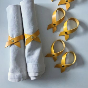 Servilleteros de cuero para mesas de granja con detalles cosidos a mano y sensación lujosa para elevar la experiencia gastronómica - Product Image 1