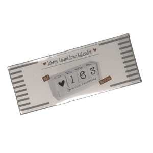 ปฏิทินตั้งโต๊ะไม้พร้อมตัวนับวันนับถอยหลังประจำปี คุณสมบัติแบบตั้งโต๊ะและติดผนัง พิมพ์ลายคุณภาพพรีเมียม ปฏิทินติดผนัง - Product Image 1