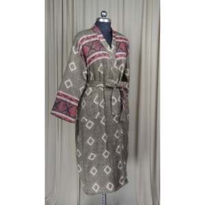 Bata de casa de mezcla de lana de yak para mujer, cálida para invierno, con estampado de rombos, color marrón, estilo loungewear, con bolsillos, diseño original ODM, tejida - Product Image 5