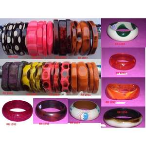 Venta al por mayor de pulseras y brazaletes de calidad de fábrica más vendida joyería de moda pulseras de resina en color personalizado y diseño - Product Image 3