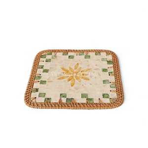 แผ่นรองจานหวายธรรมชาติประดับมุกสไตล์โบฮีเมียนสำหรับตกแต่งโต๊ะอาหารและใช้ในชีวิตประจำวันจากเวียดนาม - Product Image 1