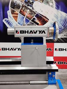 Fabricante de máquinas de torno Premium Máquinas de torno industriales de alta resistencia para torneado de precisión y gran escala - Product Image 2