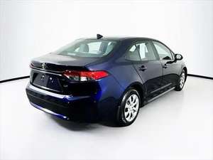 Toyota Corolla LE 2021 - Product Image 4