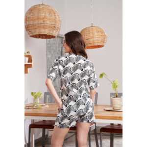 Conjunto de Shorts de Verano Casual de 2 Piezas para Mujer Zippy Zebra, Transpirable, Cuello en V, Tela Cambric 60X60 para Uso Diario - Product Image 3