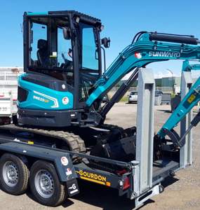 Pour mini-excavatrice SWE 25UF avec moteur de 15 kW et capacité de godet de 0,08 m³ - Product Image 1