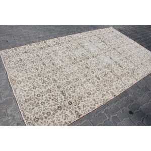 พรมตุรกีวินเทจ ขนาด 5.3x8.8 ฟุต พรมขนสัตว์สีขาวน้ำตาลลายแบบนามธรรม - Product Image 3