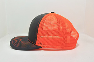 Streetwear classique et sportif pour adultes, Logo personnalisé et casquette de camionneur en maille orange structurée en couleur, fabriquée au Vietnam Fabricant - Product Image 4
