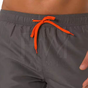 Pantalones cortos cortavientos para hombre estilo callejero con cierre de cordón para exteriores, ropa deportiva transpirable impermeable con patrón sólido para correr - Product Image 6