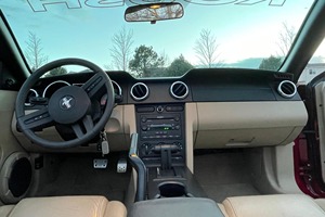 Ford Mustang GT Roadster Sport Convertible 2005 - Product Image 6