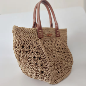 Bolso de ganchillo para mujer Bolso de hombro cruzado de punto Bolso de ganchillo lindo para niñas OEM Hecho en Vietnam - Product Image 4