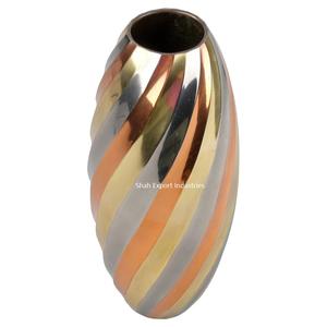 Meilleure vente de vase à fleurs en métal émail rouge fini pour la maison et le mariage vase floral fait main décoratif de table - Product Image 6