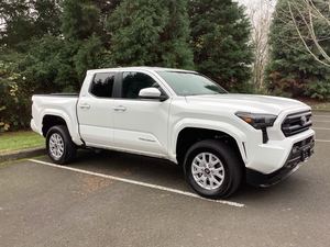 รถโตโยต้า ทาโคมา SR5 ดับเบิ้ลแค็บ ขับเคลื่อนล้อหลัง ปี 2025 มือสอง สภาพดี - Product Image 3