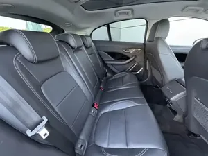 รถยนต์ปี 2018 Ja - Guar I.Pase EV 400 H.S.E AWD ยาง R18 เกียร์อัตโนมัติ ระบบไฟฟ้า พร้อมขับขี่ ไมล์น้อย เกียร์อัตโนมัติ พร้อมส่ง - Product Image 2