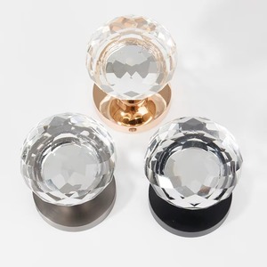 Perilla de puerta de vidrio transparente con detalles elegantes, ideal para armarios de puertas principales y estilo interior moderno o clásico de la India - Product Image 2