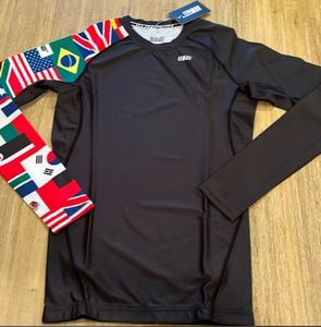 Vente en gros de rashguards de compression à manches longues, respirants, anti-UV, à séchage rapide, avec impression personnalisée de haute qualité, service OEM - Product Image 6