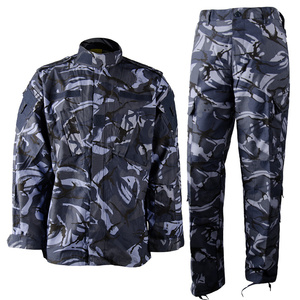 Uniformes tácticos para exteriores para hombre, venta al por mayor, uniforme de seguridad de algodón y poliéster, traje de camuflaje con múltiples bolsillos, diseño de logotipo personalizado - Product Image 3