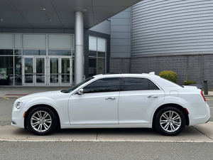 Chrysler 300C RWD 2016 prêt à être expédié - Product Image 5
