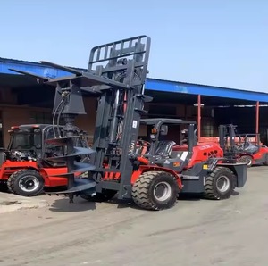 Chariots élévateurs à fourche CE haut de gamme 4x4 Intérieur 1 tonne Moteur à combustion interne ISUZU Certifié Euro 5 Chariots élévateurs à fourche à haute efficacité - Product Image 2