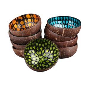 Ensemble de bols en coquille de noix de coco bio, best-seller durable, articles de cuisine écologiques faits à la main, vente en gros du Vietnam - Product Image 1