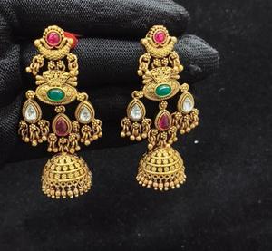 Pendientes de Estilo Tradicional con Acabado Antiguo Chapados en Oro de Primera Calidad, Colecciones para Bodas para Mujeres y Niñas - Product Image 2
