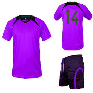 Juego completo de fútbol con calcetines para jóvenes, uniforme de fútbol sublimado personalizado de secado rápido para hombres, ropa de fútbol personalizada, novedad de 2023 - Product Image 6